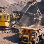 Cómo se relaciona el carguío y transporte con el resto de actividades para la extracción del mineral