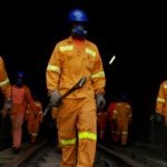 8 tipos de cuidado en ropa industrial y de seguridad laboral