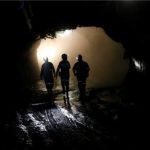 Sudáfrica: rescatan a 1.800 trabajadores atrapados en una mina de platino