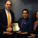 Mina Apumayo recibe premio del ISEM en categoría Tajo abierto