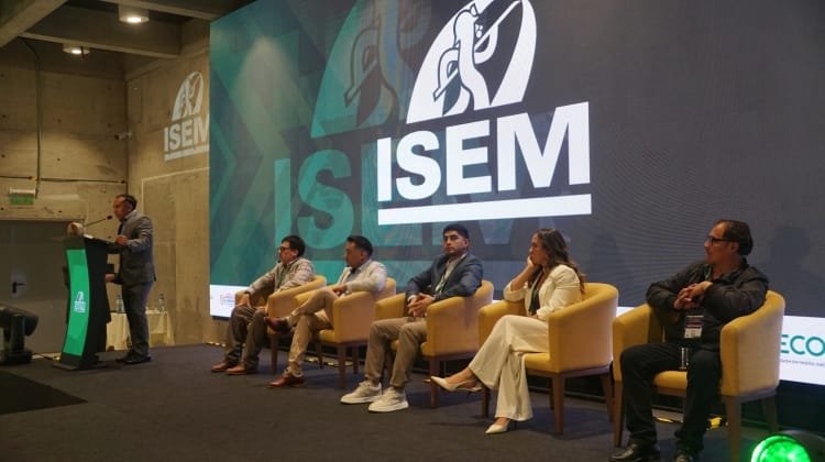 Entrenadores del ISEM presentan desafíos en la capacitación de SST